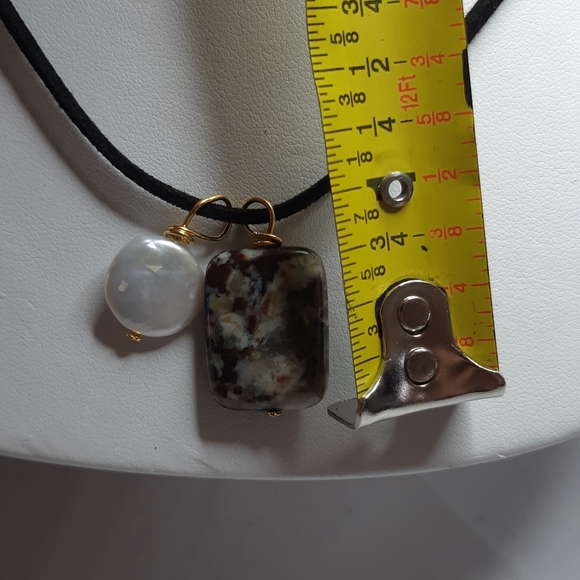 Dendrite and Coin Pearl Wire Wrap Necklace - Picture 3 of 4